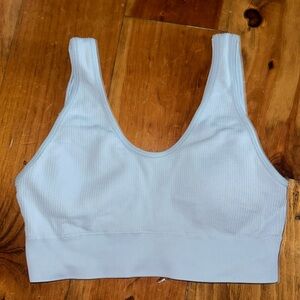 Aerie light blue lounge bra Medium. EUC! With removable pads